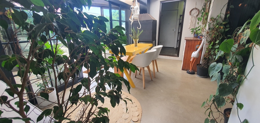 4 Bedroom Property for Sale in Linkside Western Cape